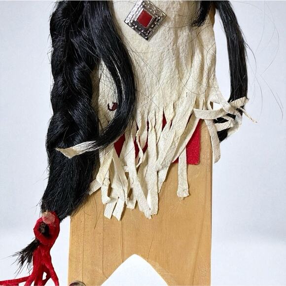 Indian Princess Porcelain Doll Head Signed Plaque - Picture 6 of 10